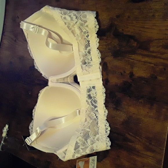 NWT 40C Rene Rofe Feminine Girly Light beige Cream Lightly padded Underwire bra - Picture 8 of 12